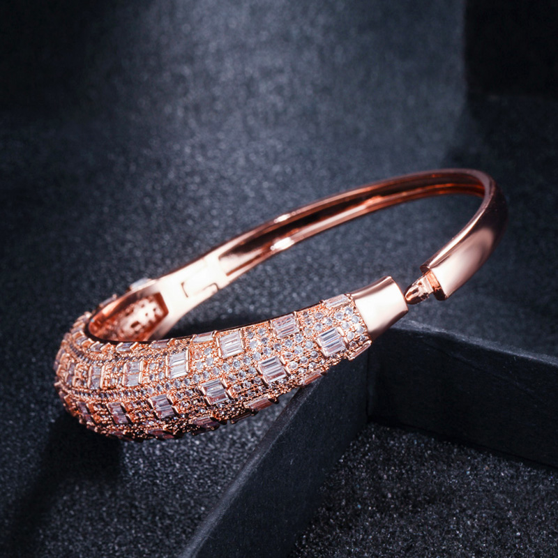 Pera Luxury Dubai Gold Color S - Men'S Accessories Dubai ulasan dan harga
